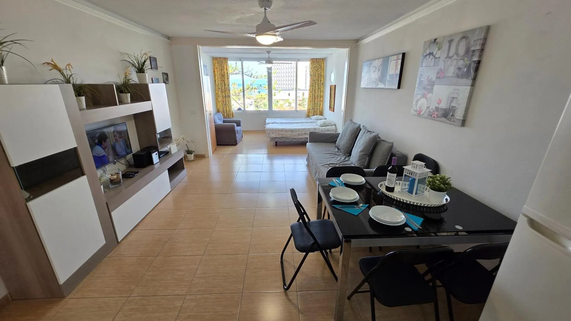 Apartment Jacaranda Close To The Beach, Sea-View, Pool, Wifi, Sat-Tv アロナ